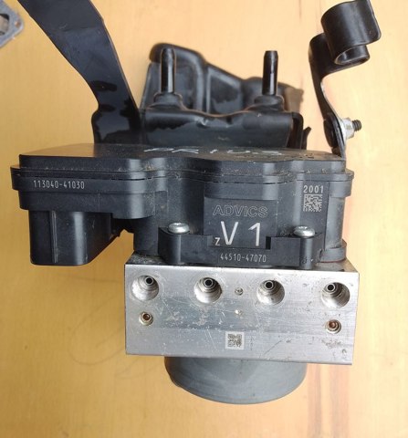 Блок керування АБС (ABS) 4451047070 TOYOTA