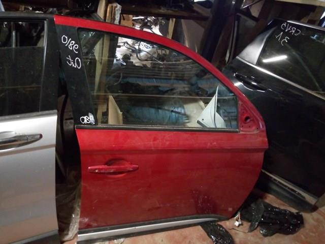 Пасажирські передні двері 5700B846 MITSUBISHI