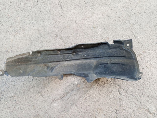 Підкрилок заднього крила, лівий 6563842020 TOYOTA