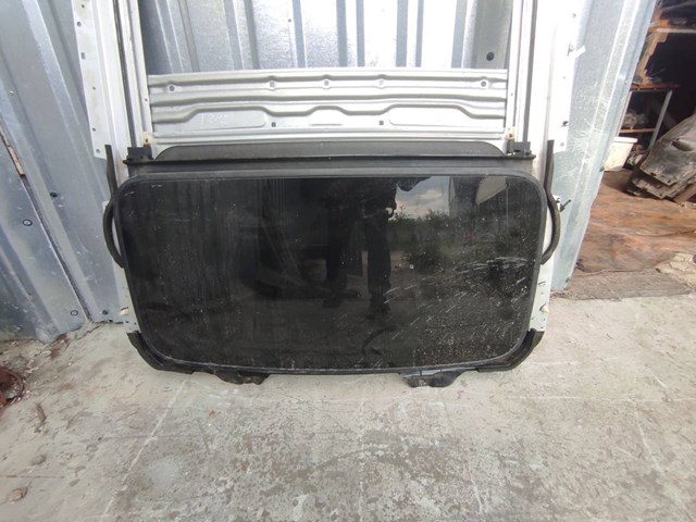 Скло даху 70200SNAA01 HONDA