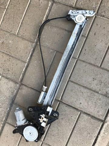 Механізм стеклопідйомника дверей передніх, лівих 72250TL0003 HONDA