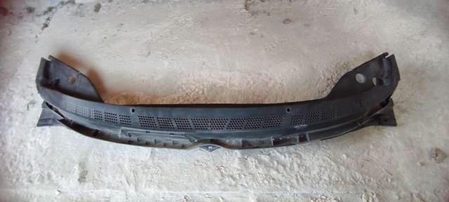 Водостік лобового скла, жабо 74200SNAA00 HONDA