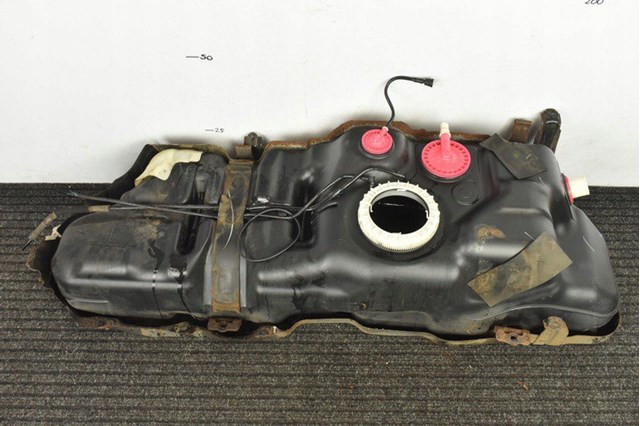 Бензобак 770013D541 TOYOTA