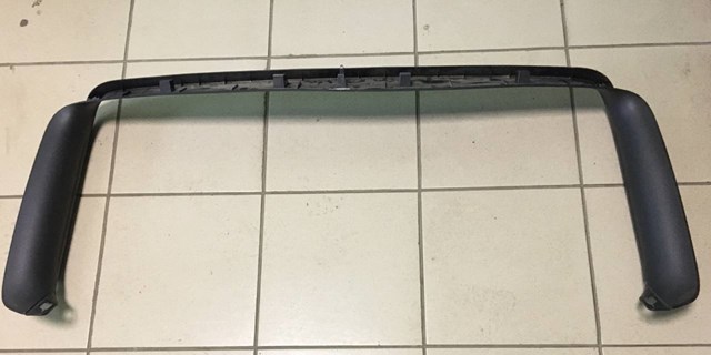 Оббивка багажника 7P6867603 VAG