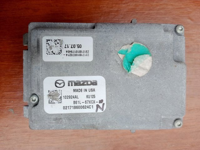 Камера заднього виду B61L67XCXG MAZDA