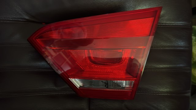 Ліхтар задній правий, внутрішній 561945094C VAG
