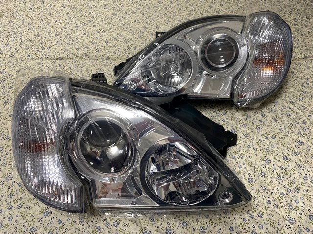 Фара ліва 92101H1010 HYUNDAI