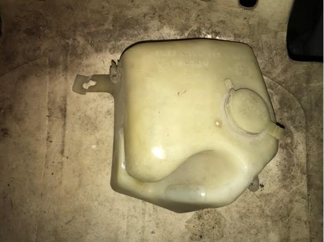 Бачок омивайки 61668352899 BMW