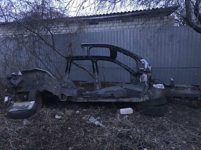 Отвір передніх лівих дверей 95550393501GRV PORSCHE