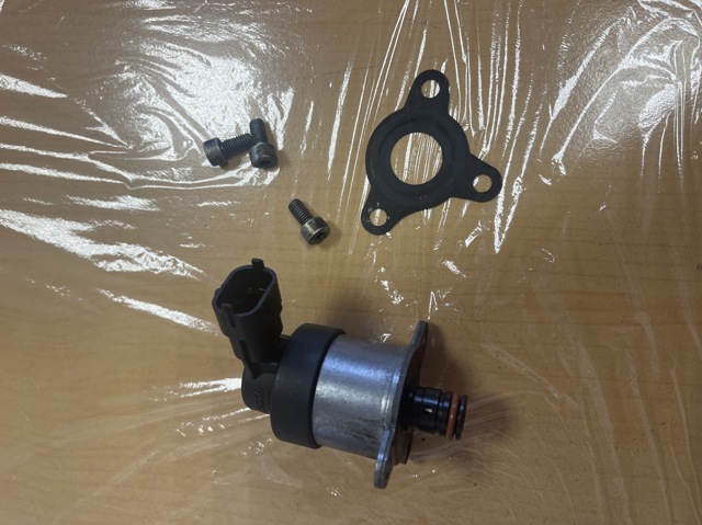Клапан високого тиску 0928400825 BOSCH