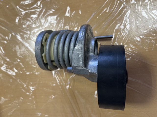 Натягувач приводного ременя 950330 LITENS