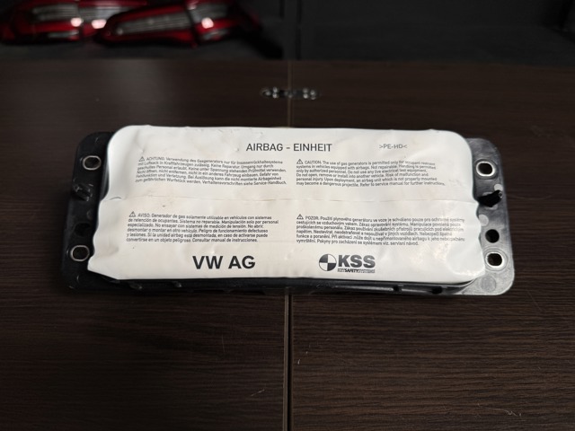 Подушка безпеки бокова 7E0880204G VAG