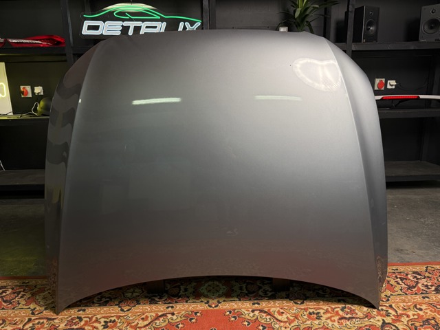Капот 8R0823029 VAG