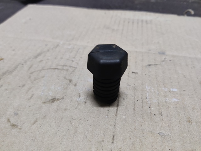 Буфер капота гумовий 5156136AA CHRYSLER