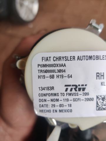 Пасок безпеки задній правий 6MH88DX9AA CHRYSLER