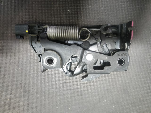 Запор капота (замок і привід замка капота) LJ8Z16700A FORD