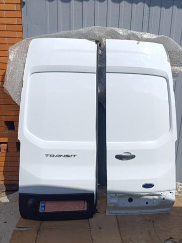 Двері фургона задні, розпашні, праві 2367968 FORD