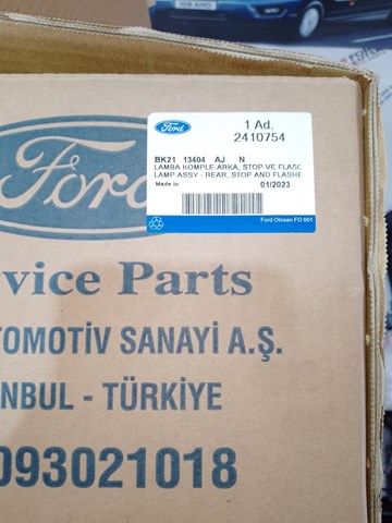 Ліхтар задній правий 2410754 FORD
