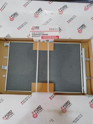 Конденсатор системи охолодження системи KTT110566 THERMOTEC