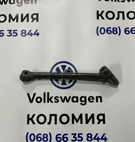 Кронштейн впускного колектора 06L129723C VAG