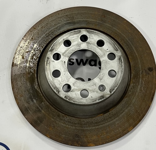 Диск гальмівний задній 3Q0615601A VAG