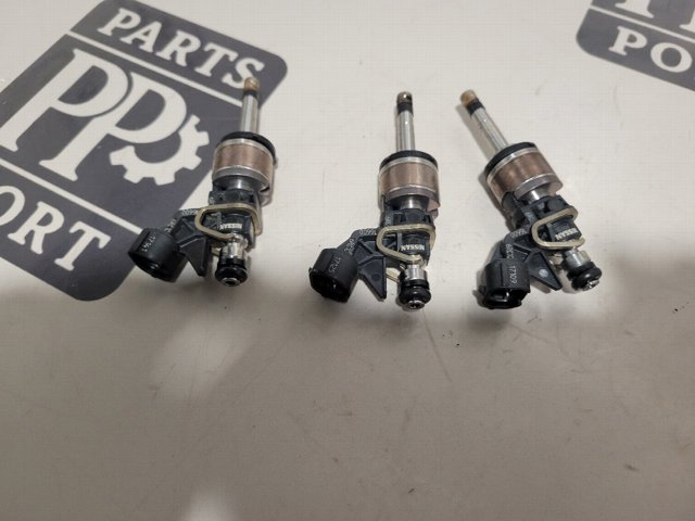 Форсунка паливна 166006RC1C NISSAN
