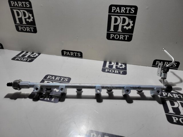 Розподільник палива 175216CA0B NISSAN