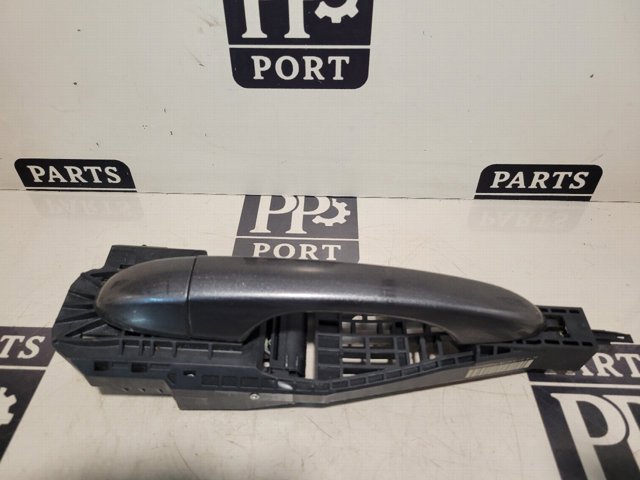 Ручка задньої двері зовнішня 1SZ34KXJAD CHRYSLER