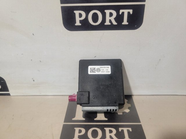 Антена GPS 3G9035534 VAG