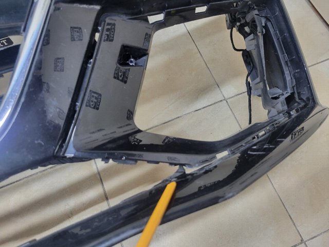 Кожух бампера переднього 4K8807065E VAG