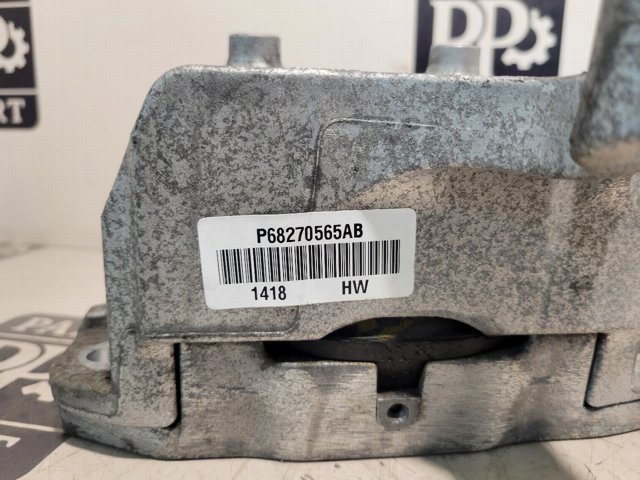 Подушка трансмісії (опора коробки передач), ліва 68270565AB CHRYSLER