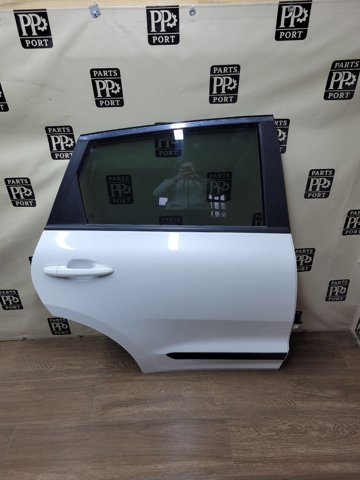 Двері пасажирські задні праві 77004G5000 HYUNDAI