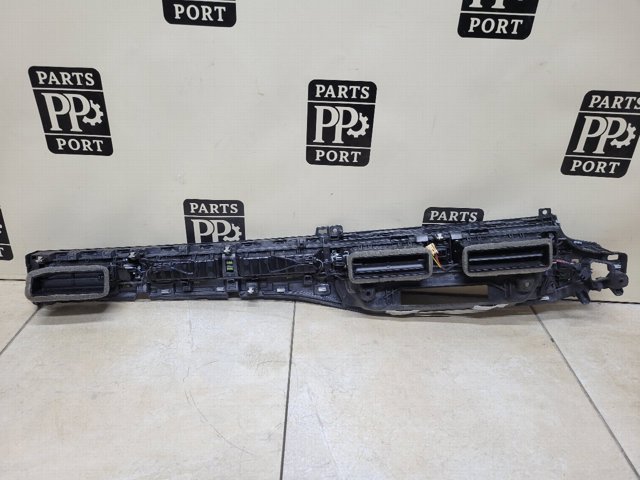 Решітка повітроводу 8W1820902D VAG