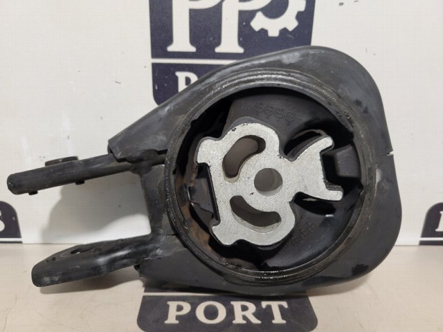 Подушка (опора) двигуна, задня BCKA39040B MAZDA