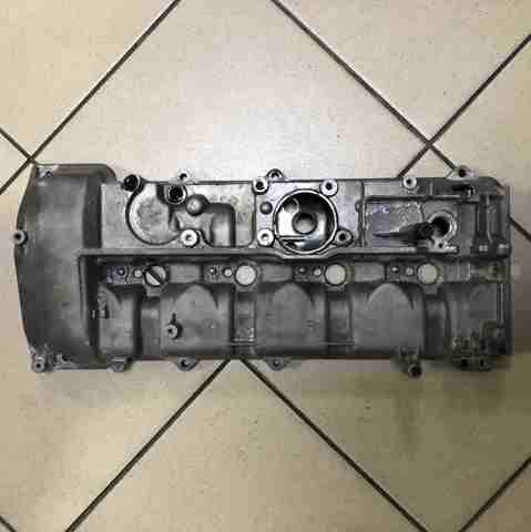 Кришка клапанів 6460160505 MERCEDES