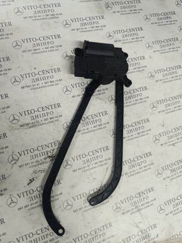 Мотор заслінки рециркуляції повітря A0008205908 MERCEDES