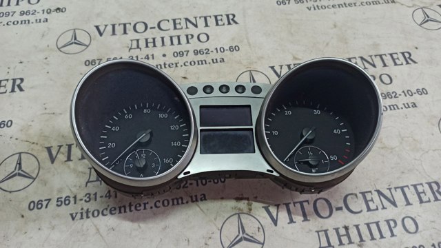 Спідометр A2515400748 MERCEDES