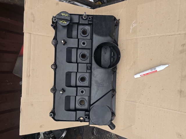 Кришка клапанів 6C1Q6K271BH FORD