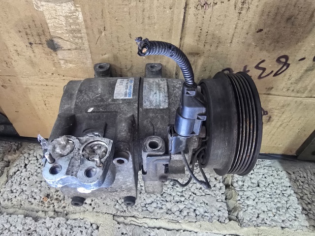 Компресор кондиціонера 977011C600 HYUNDAI