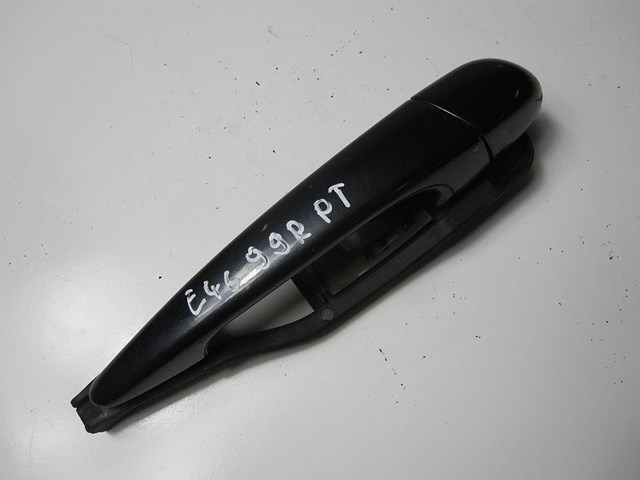 Зовнішня ручка задня права bmw e46 1999 код: 12488 51218216122