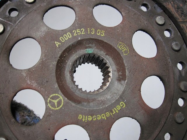 Двохмасове зчиплення коліса mercedes a-klasa w168 1.7cdi код: 11078 A6680300305