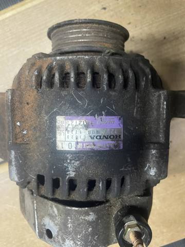 Авто генератор 31100P2EA02 HONDA
