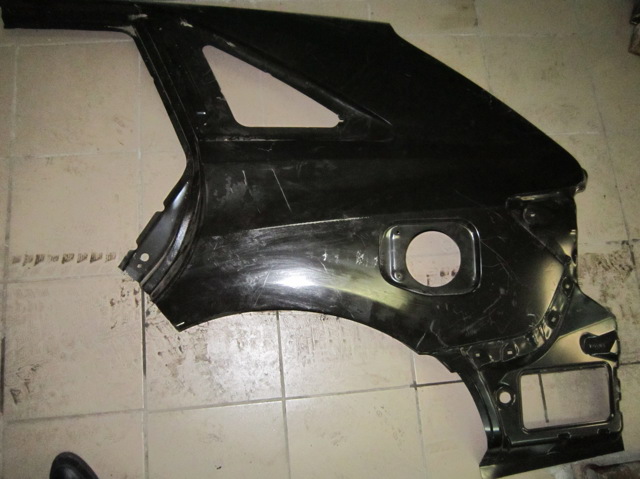 Бічна частина задня ліва 616020T010 TOYOTA