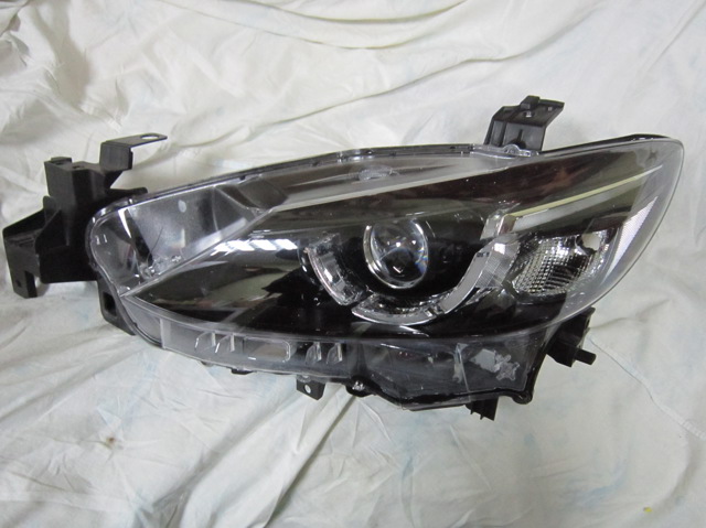 Фари GMH351041F MAZDA
