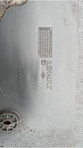 Захист моторного відсіку 758900011R RENAULT