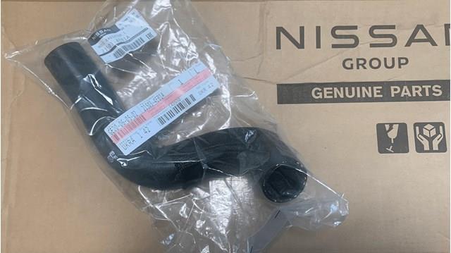 Шланг/патрубок радіатора охолодження, нижній 215034EB1A NISSAN