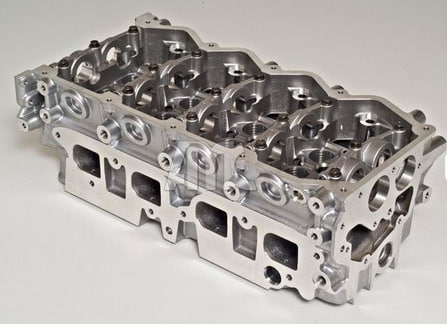 Головка блока циліндрів (ГБЦ) 908510 AMC