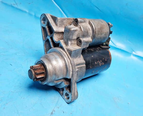 Стартер двигуна 02T911023R VAG