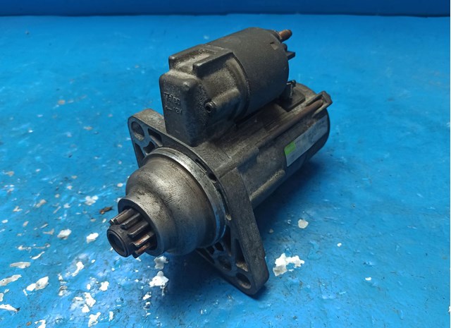 Стартер автомобільний 02Z911023H VAG