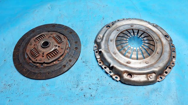 Диск зчеплення ведений Volkswagen Caddy 3